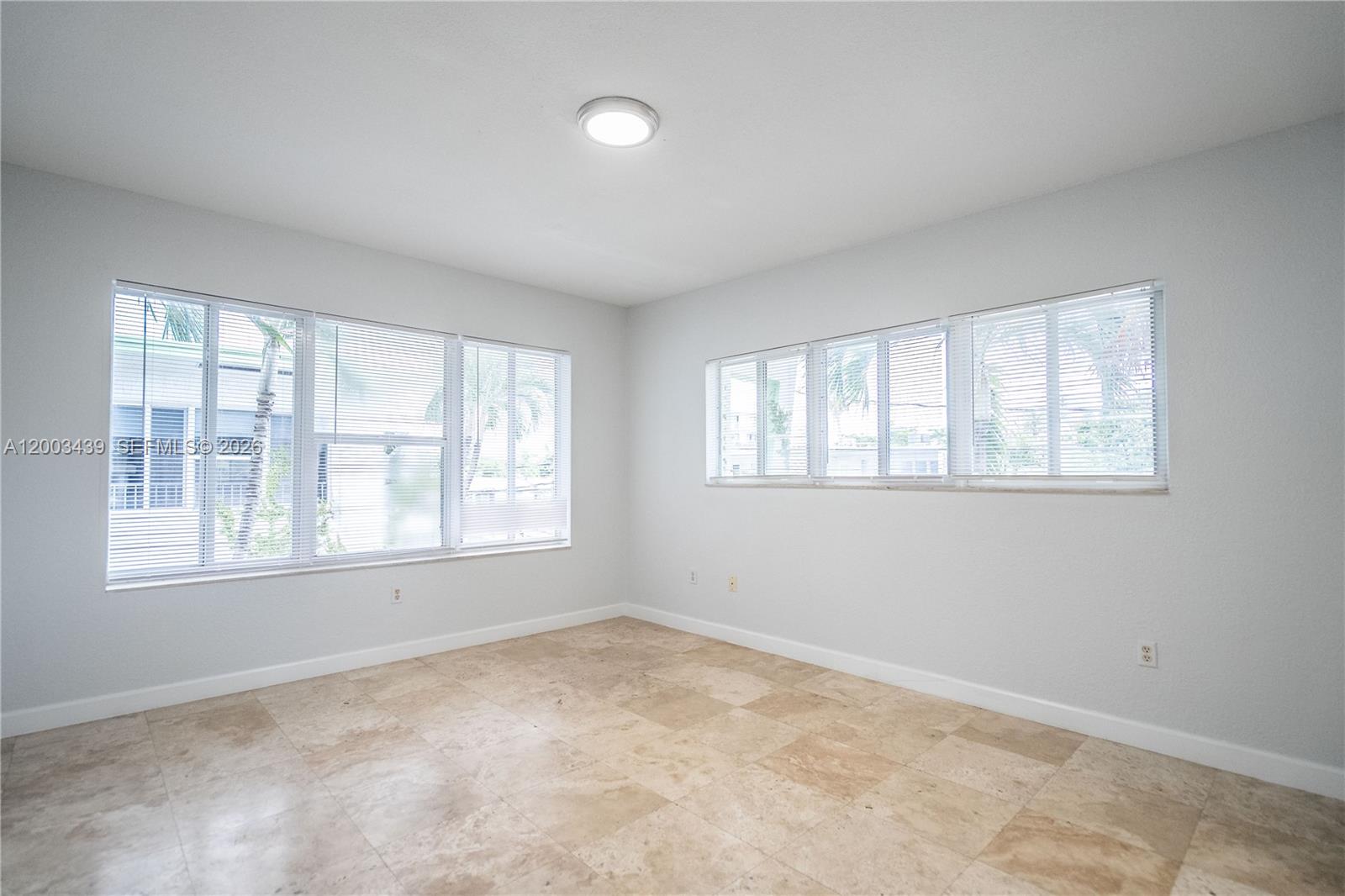 BAYVIEW TOWNHOMES CONDO - Residential Lease