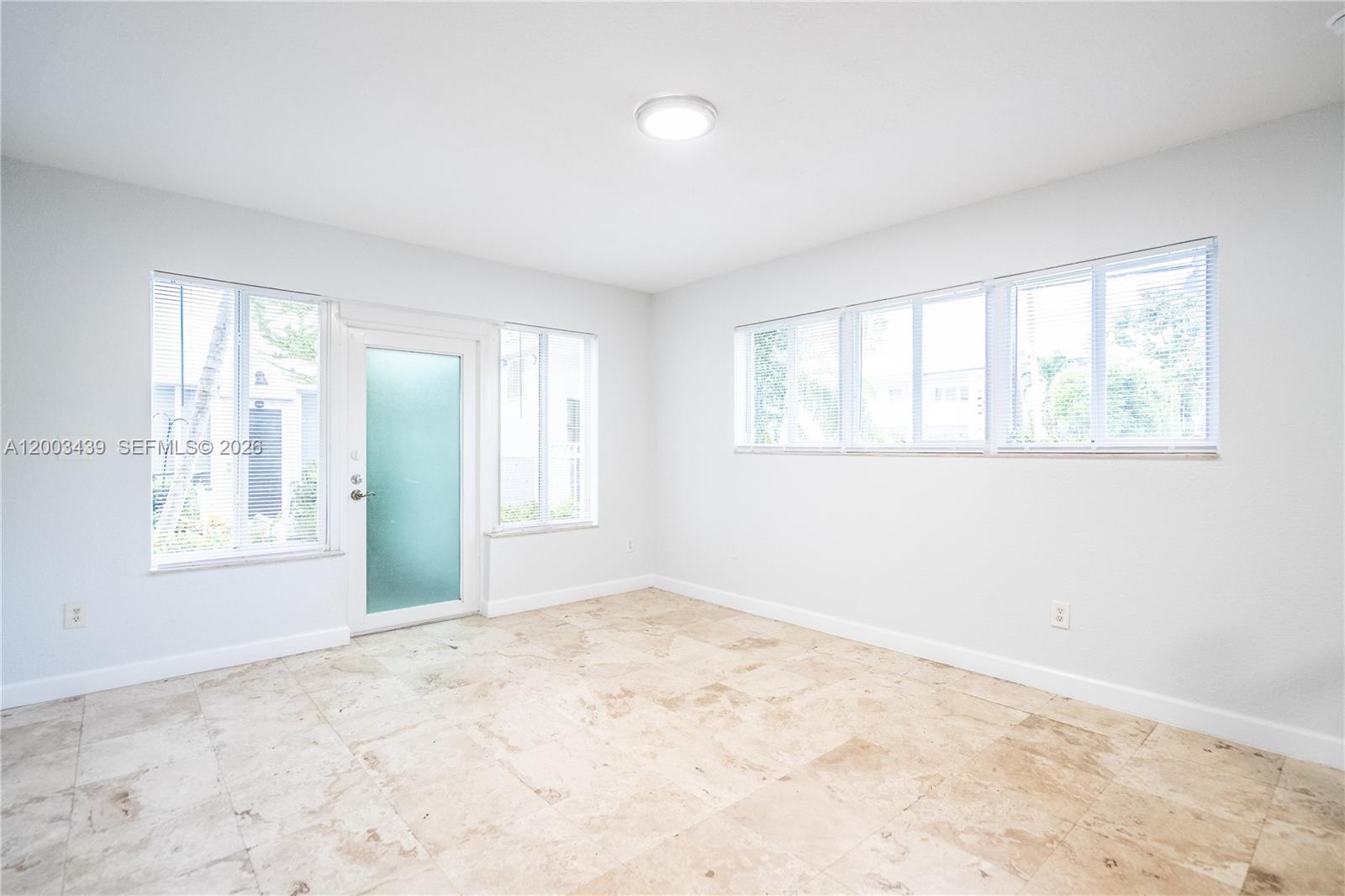 BAYVIEW TOWNHOMES CONDO - Residential Lease