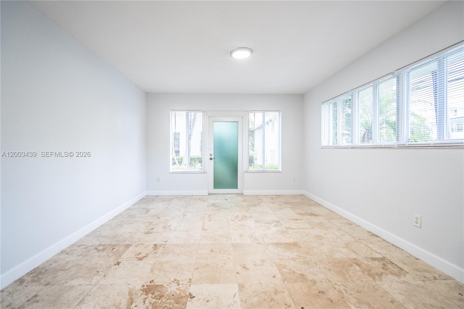 BAYVIEW TOWNHOMES CONDO - Residential Lease