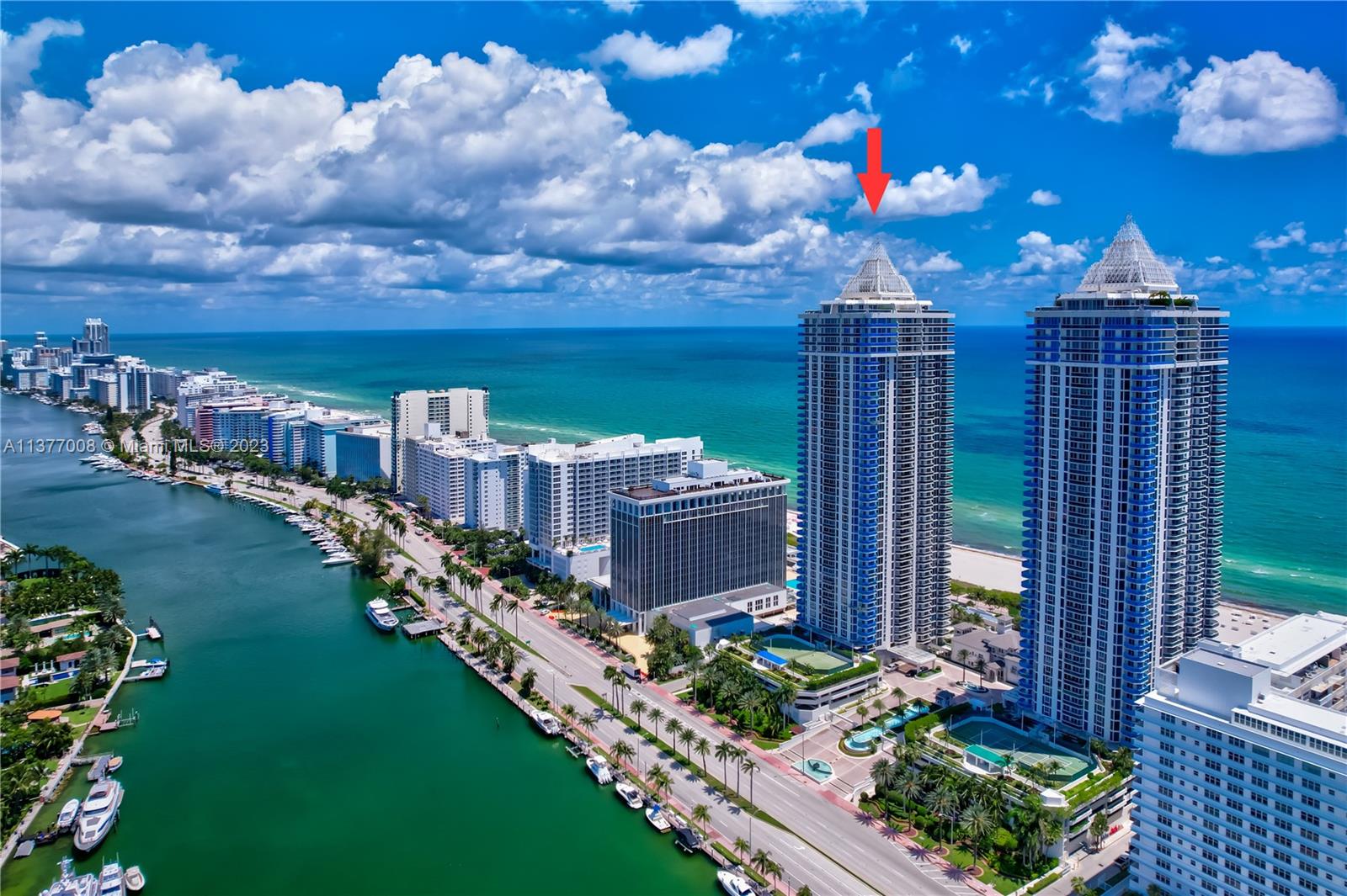 BLUE DIAMOND CONDO - Residential