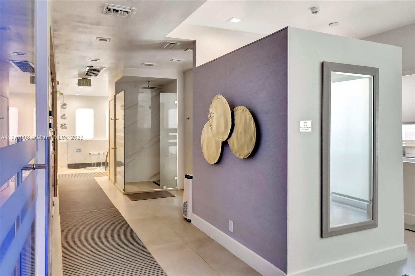 BLUE DIAMOND CONDO - Residential