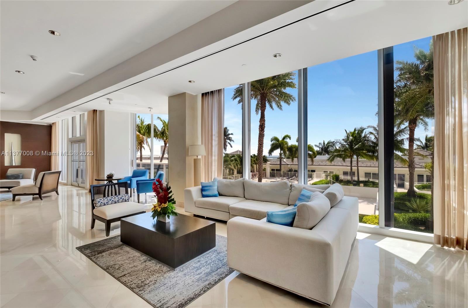 BLUE DIAMOND CONDO - Residential