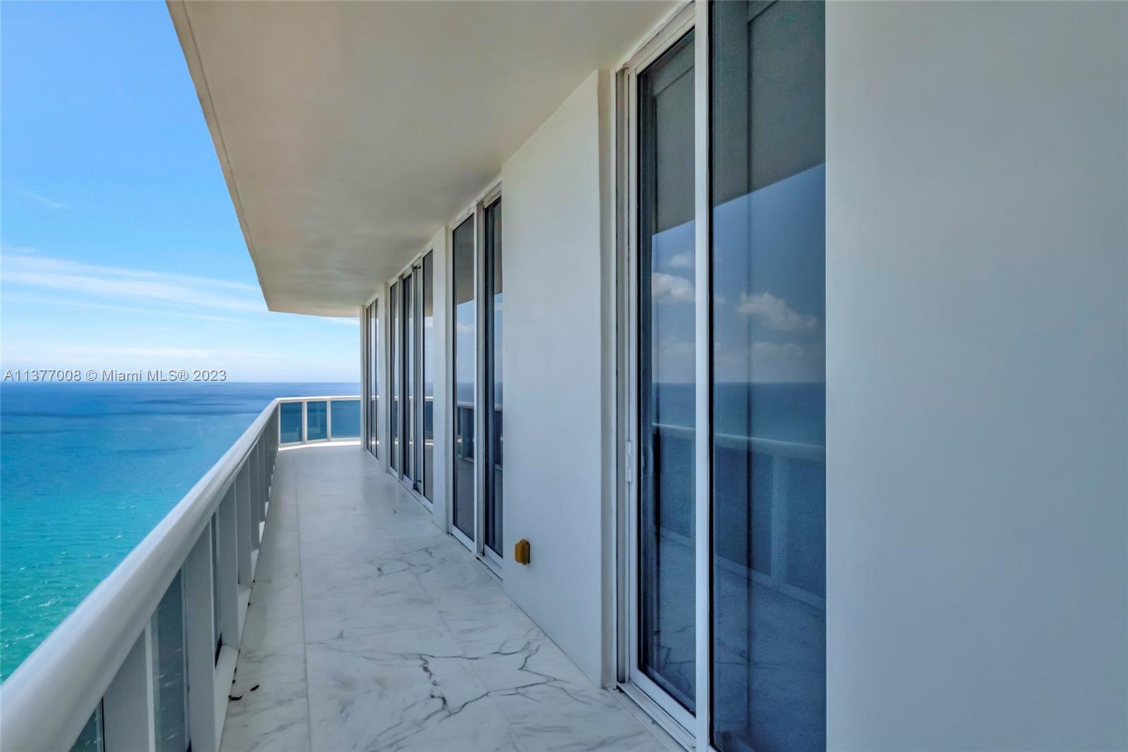 BLUE DIAMOND CONDO - Residential