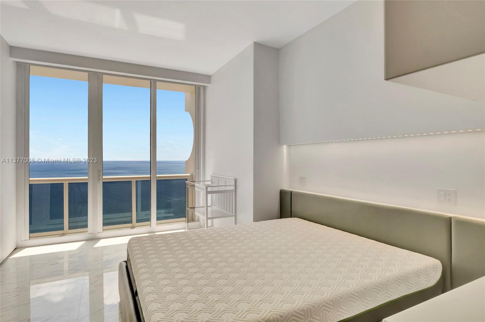 BLUE DIAMOND CONDO - Residential