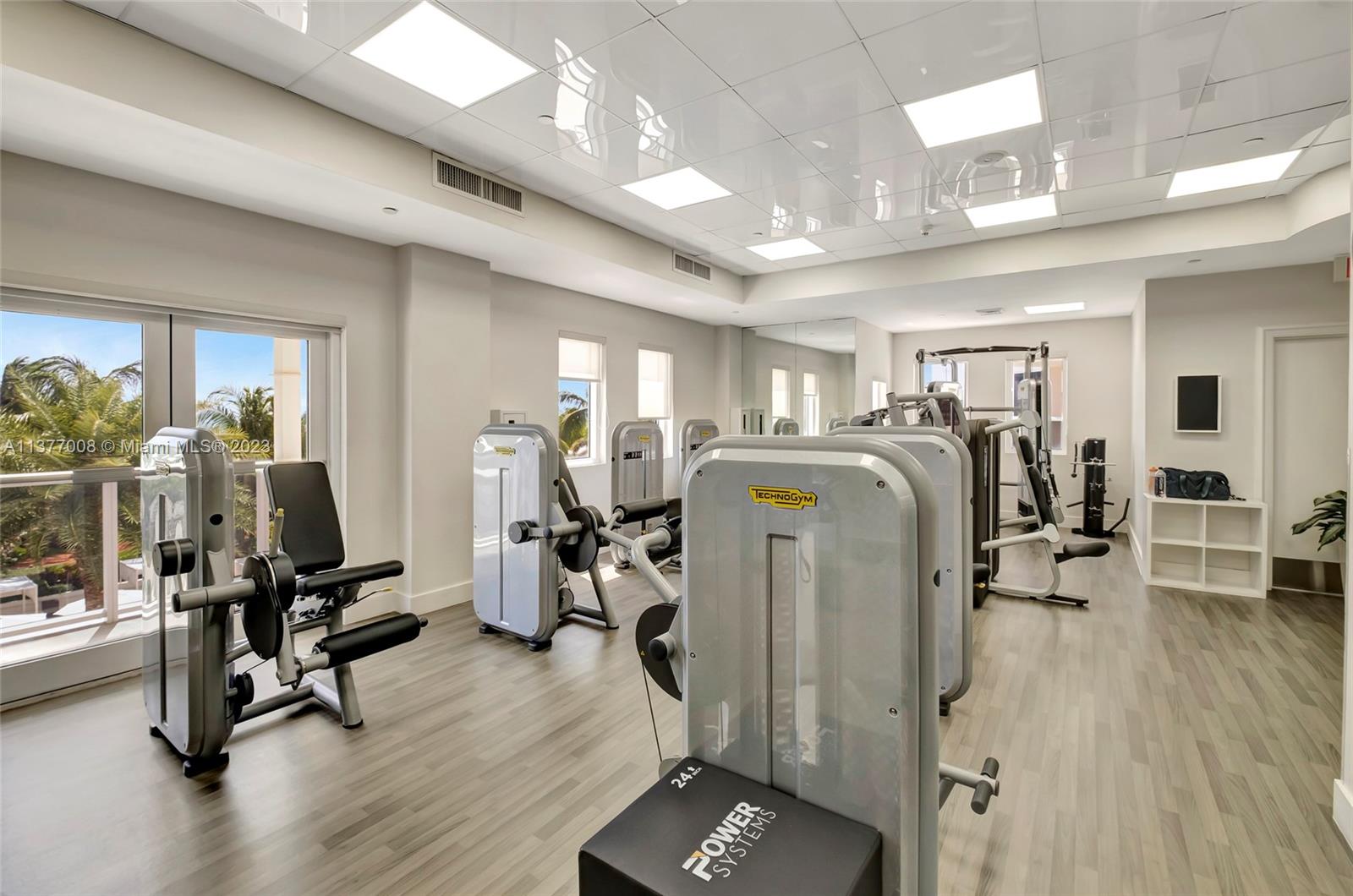 BLUE DIAMOND CONDO - Residential