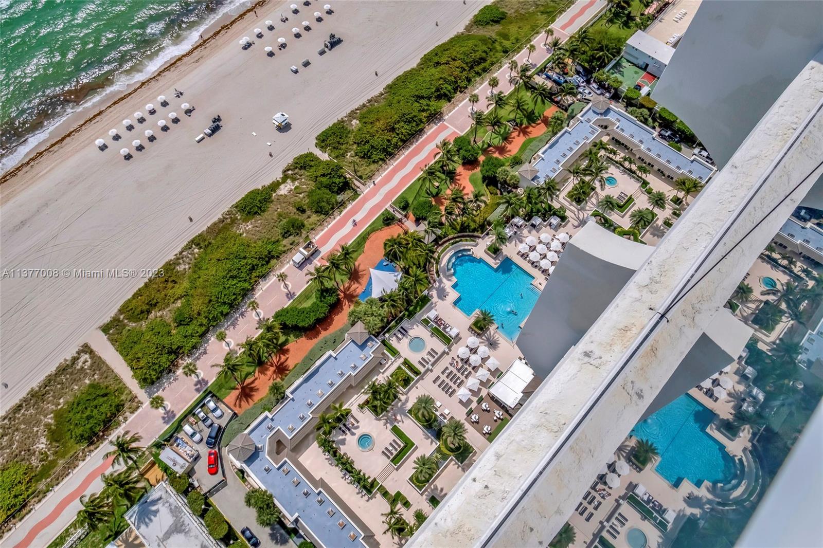 BLUE DIAMOND CONDO - Residential