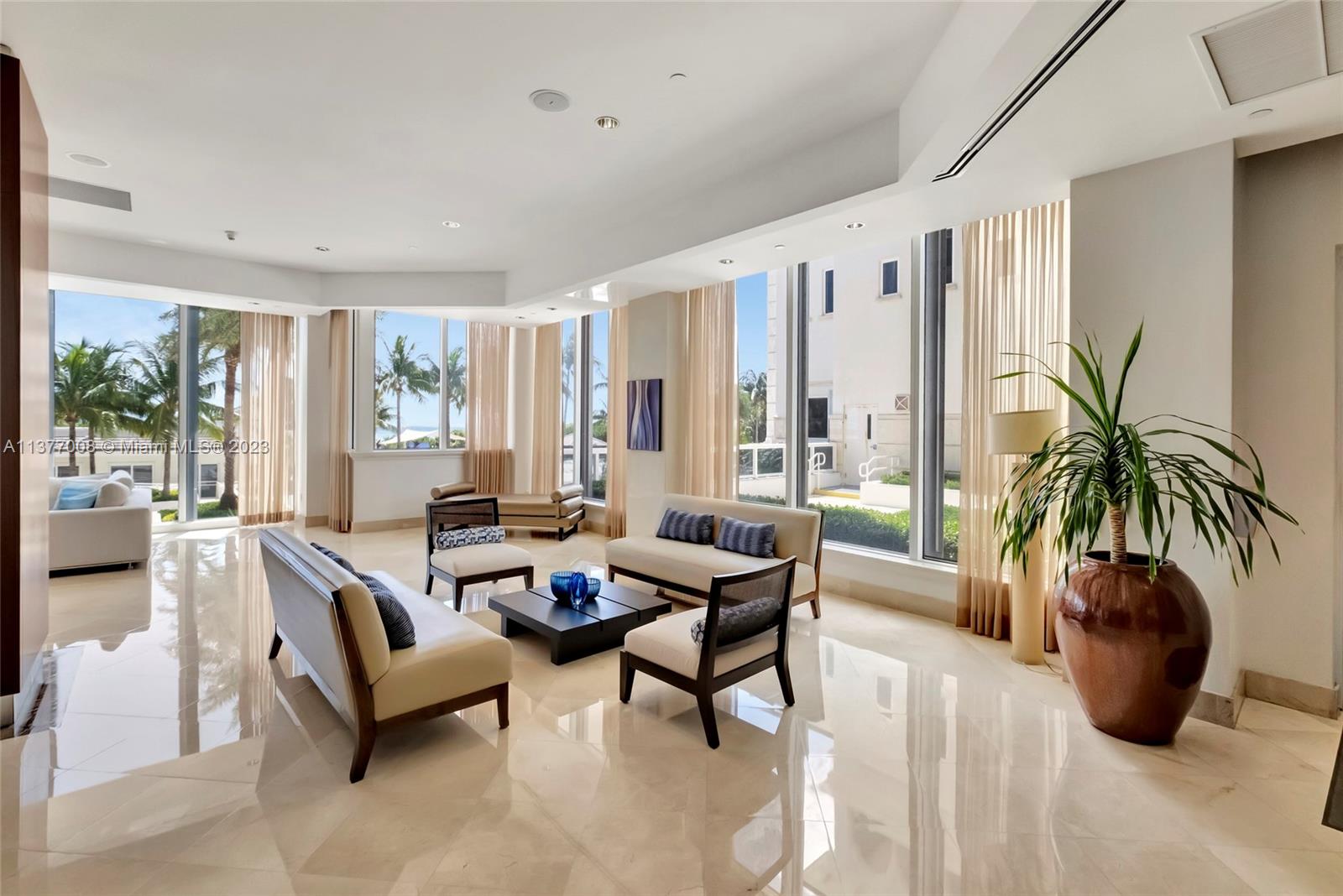 BLUE DIAMOND CONDO - Residential