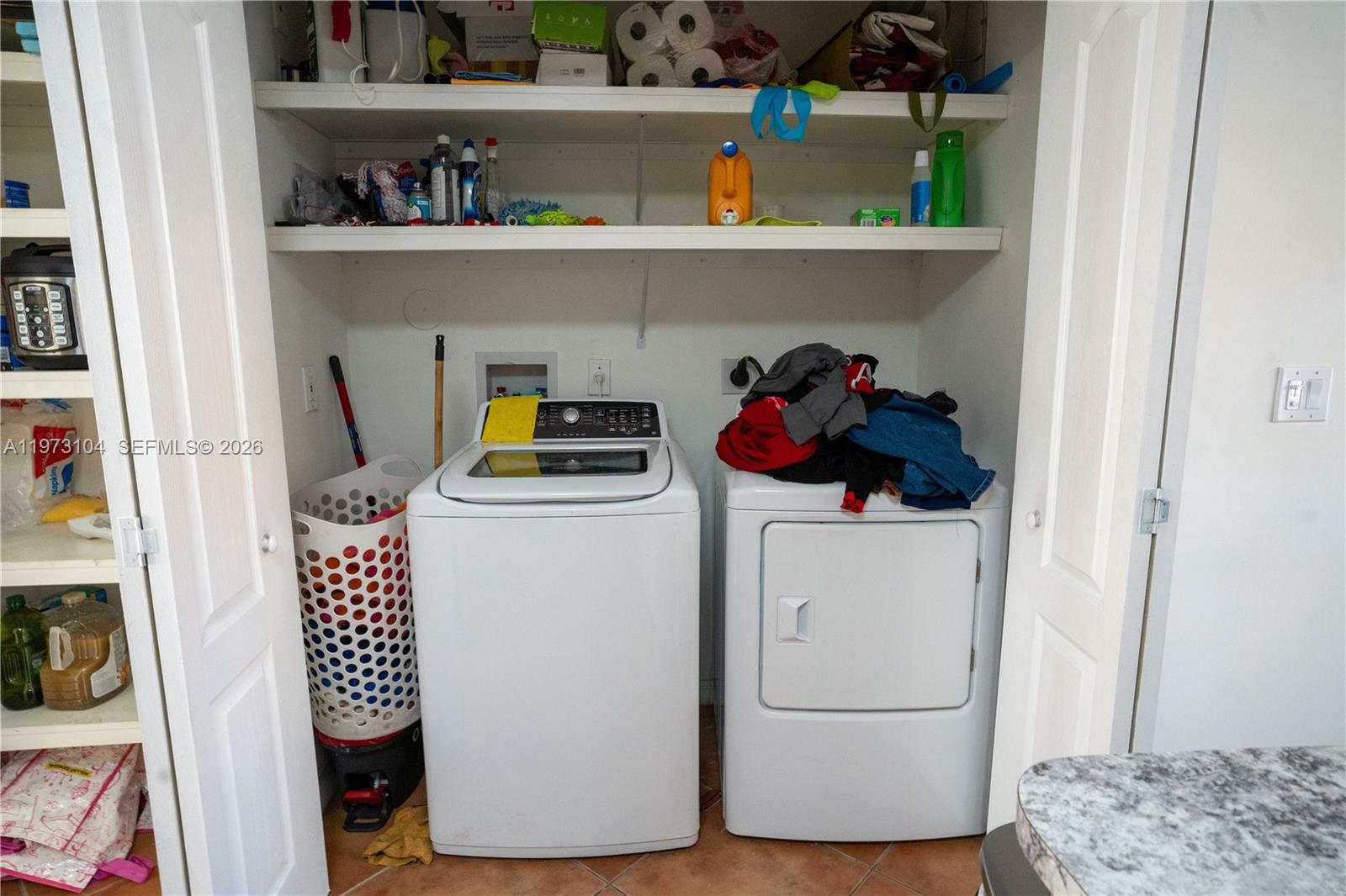 VILLA VIZCAYA CONDO - Residential