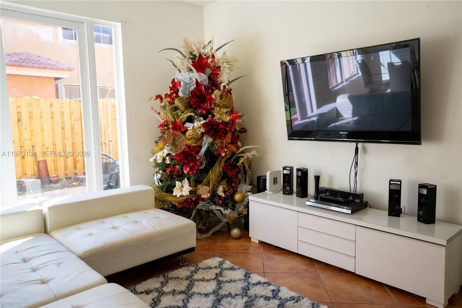 VILLA VIZCAYA CONDO - Residential