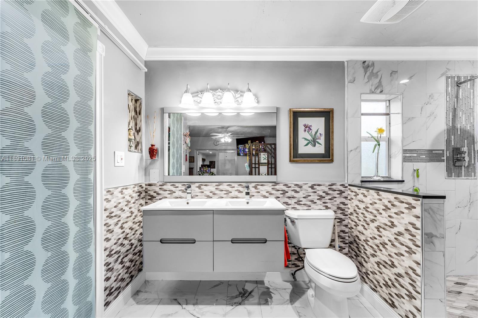 LAKESHORE SEC 3 - Residential