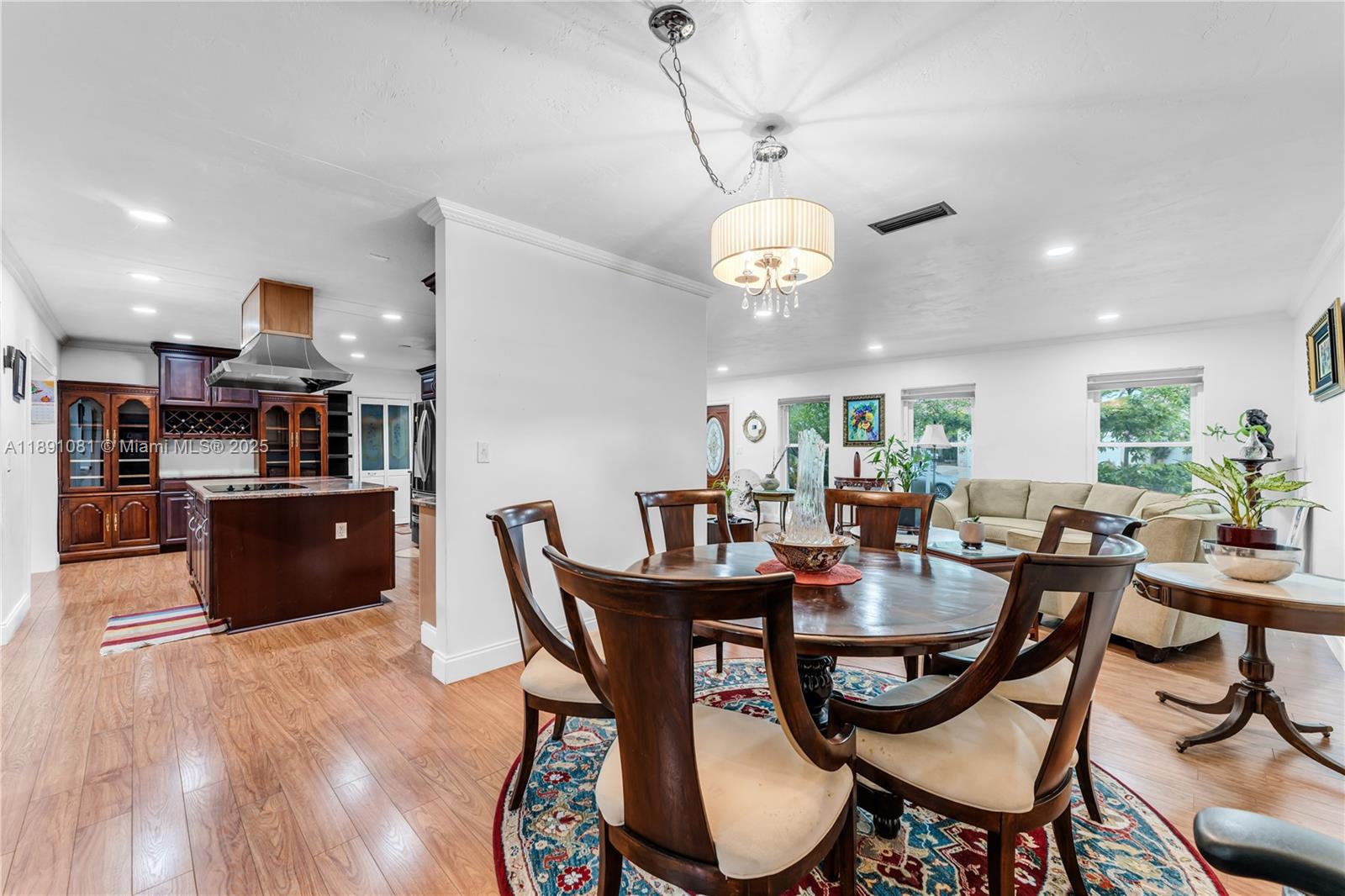 LAKESHORE SEC 3 - Residential