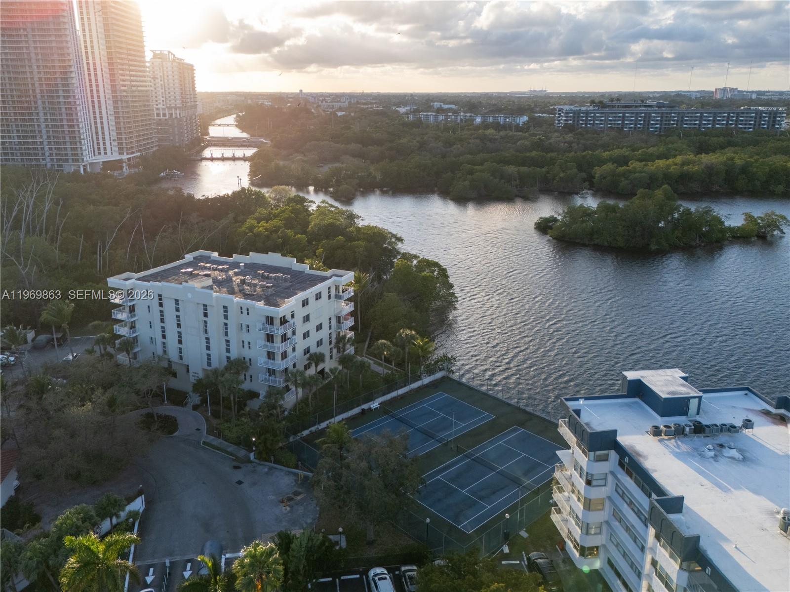 REEF SOUTH CONDO - Residential