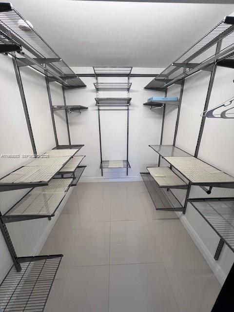 REEF SOUTH CONDO - Residential