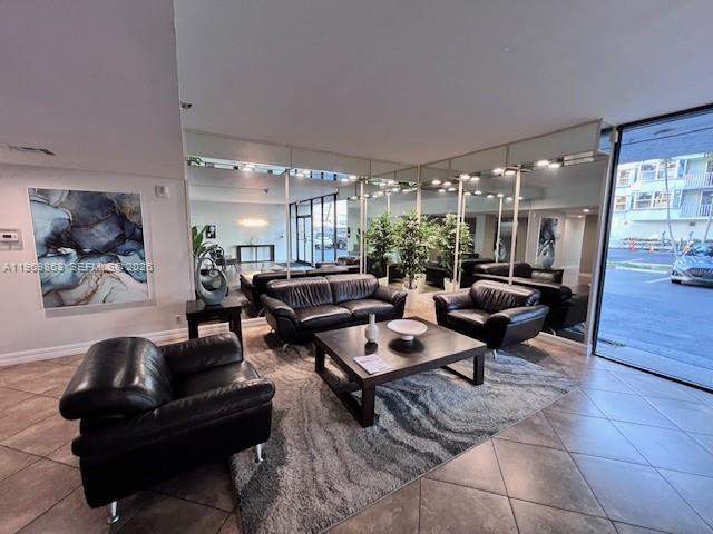 REEF SOUTH CONDO - Residential