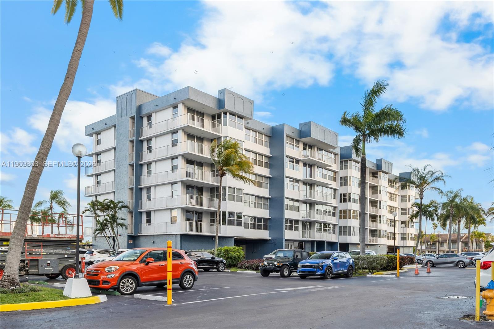 REEF SOUTH CONDO - Residential