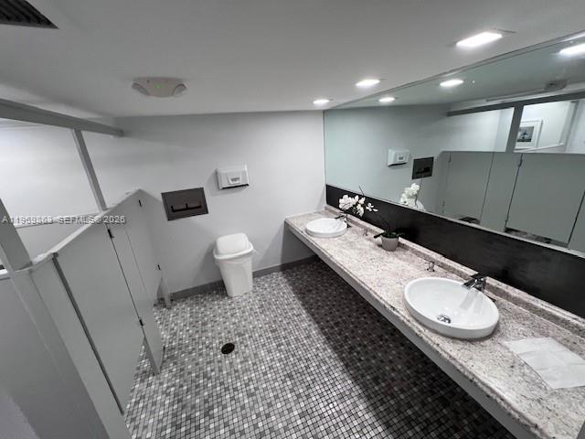 REEF SOUTH CONDO - Residential