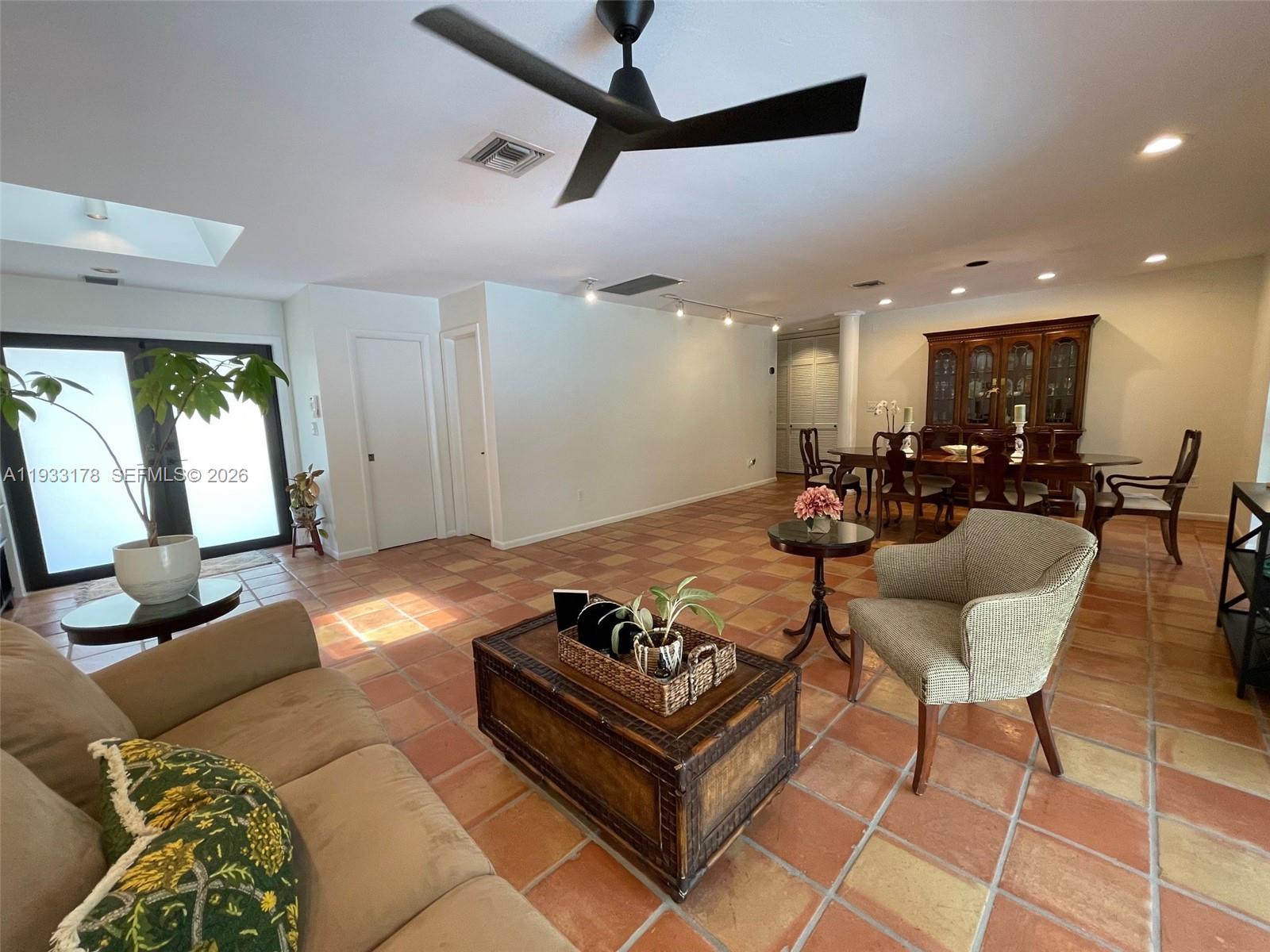BRIARWOOD ESTATES - Residential