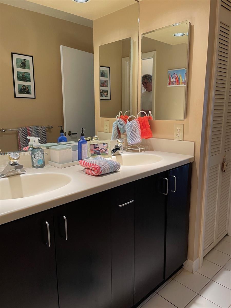 BRIARWOOD ESTATES - Residential