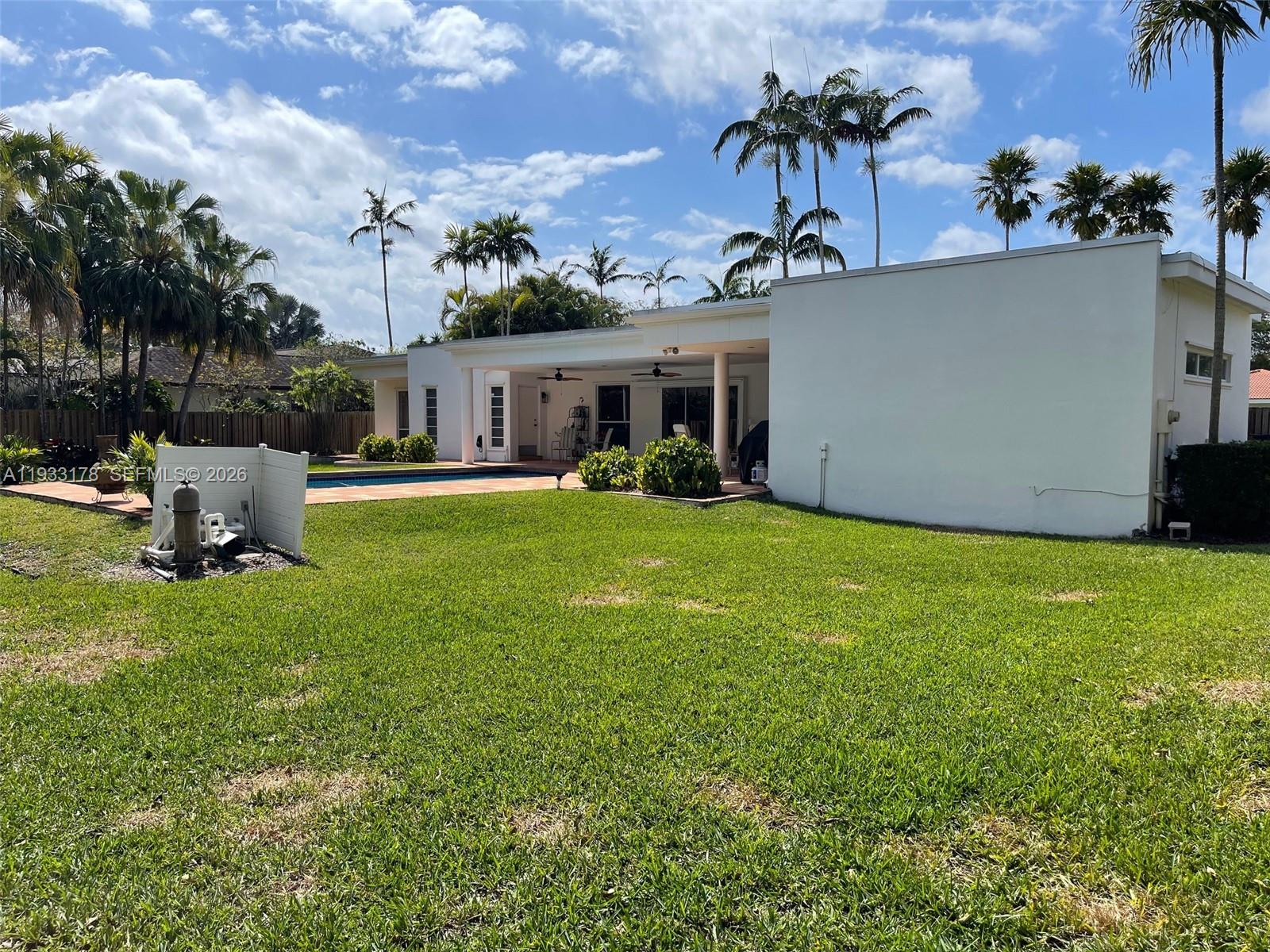 BRIARWOOD ESTATES - Residential