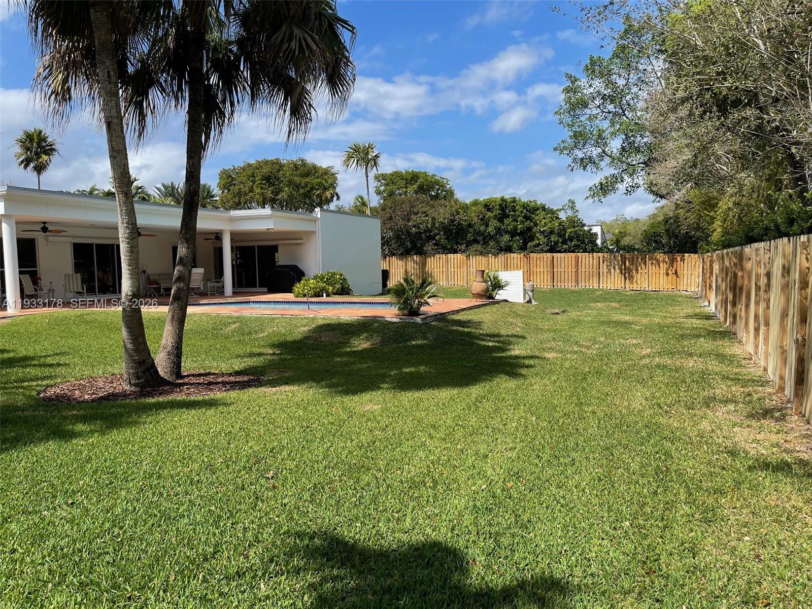 BRIARWOOD ESTATES - Residential