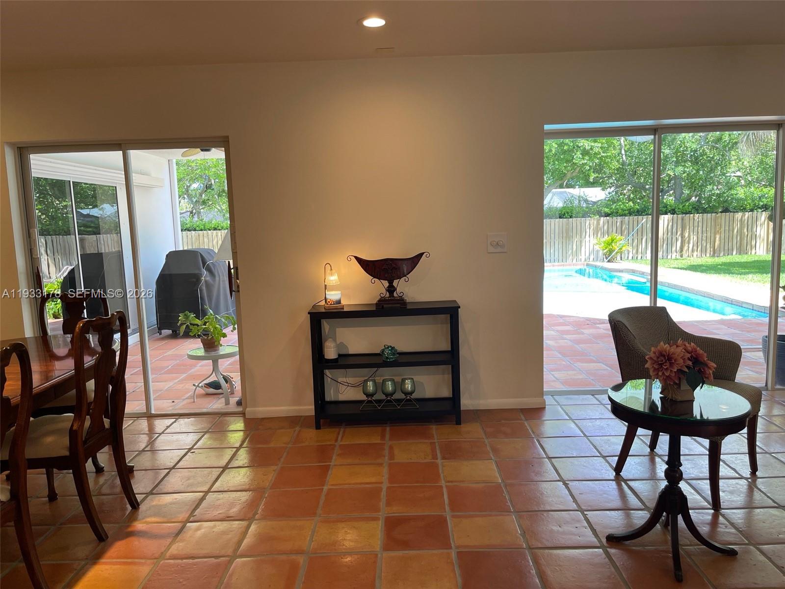 BRIARWOOD ESTATES - Residential