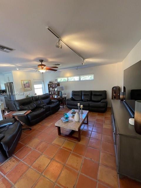 BRIARWOOD ESTATES - Residential