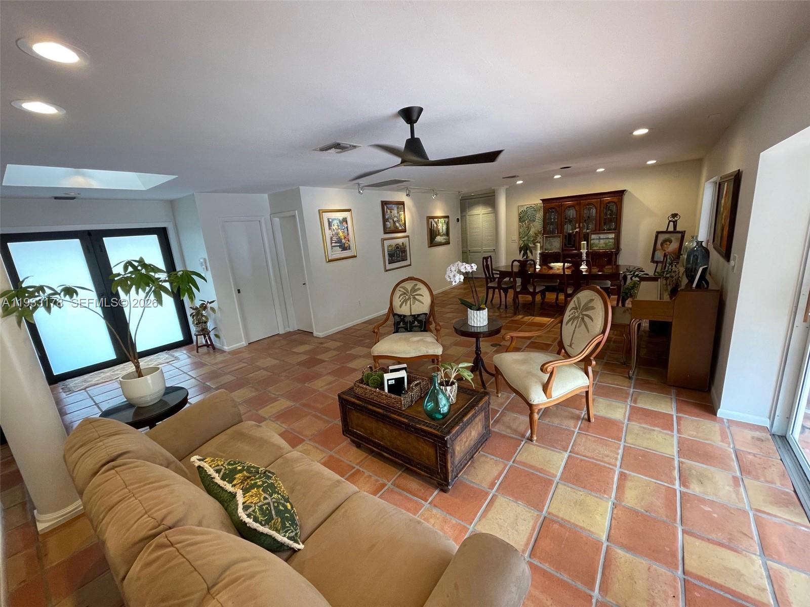 BRIARWOOD ESTATES - Residential