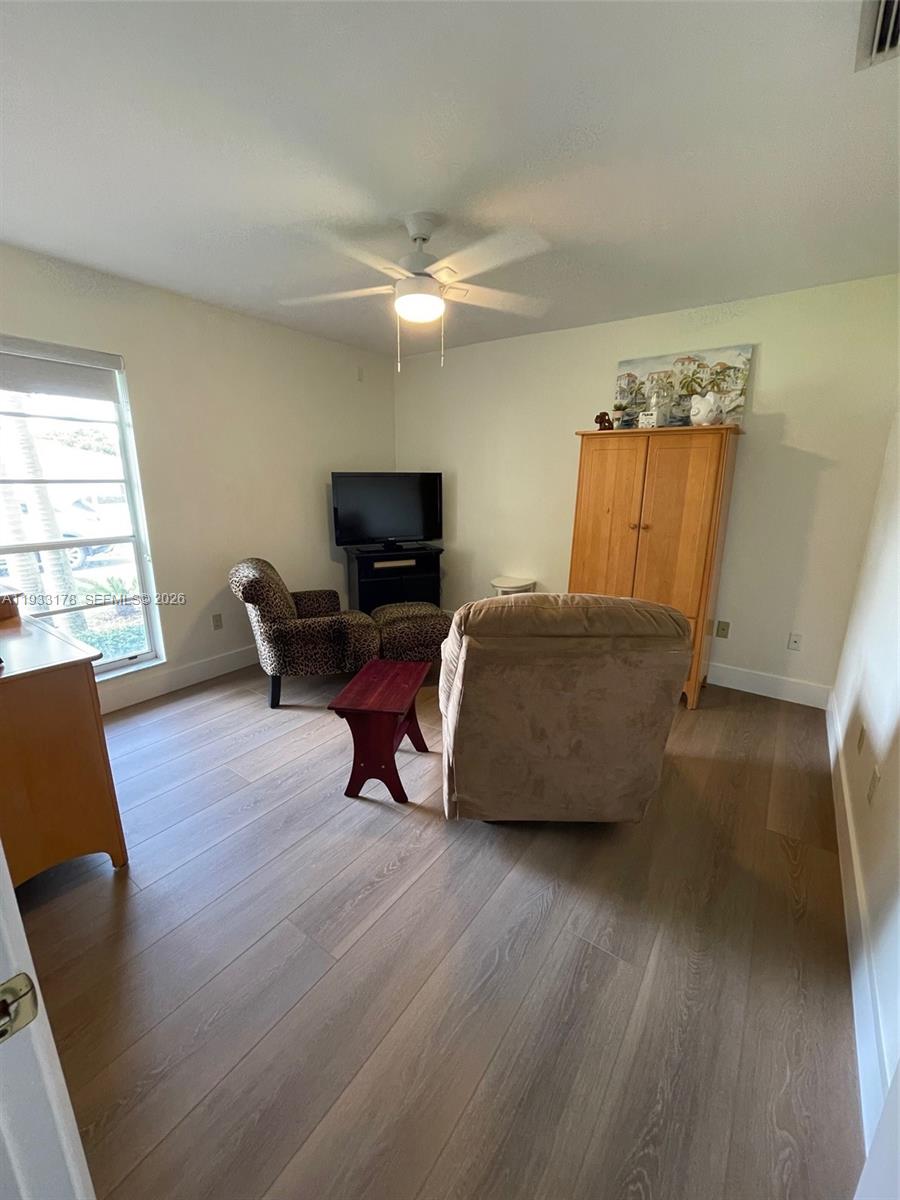 BRIARWOOD ESTATES - Residential