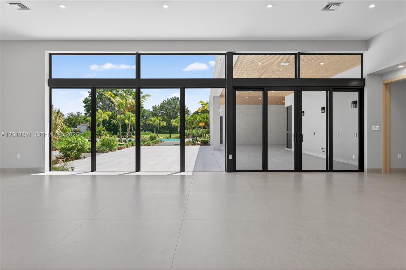 MEADOWVIEW ESTATES - Residential