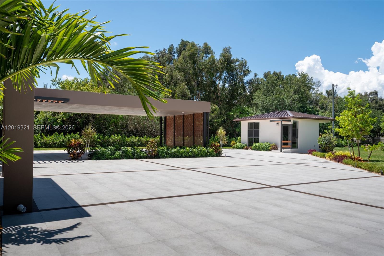 MEADOWVIEW ESTATES - Residential