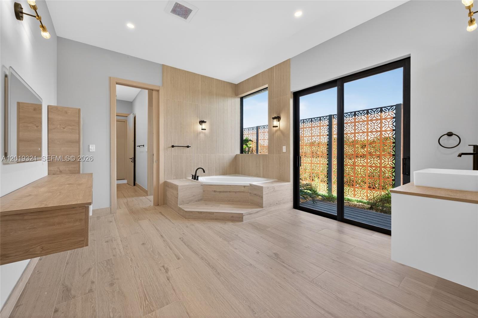 MEADOWVIEW ESTATES - Residential