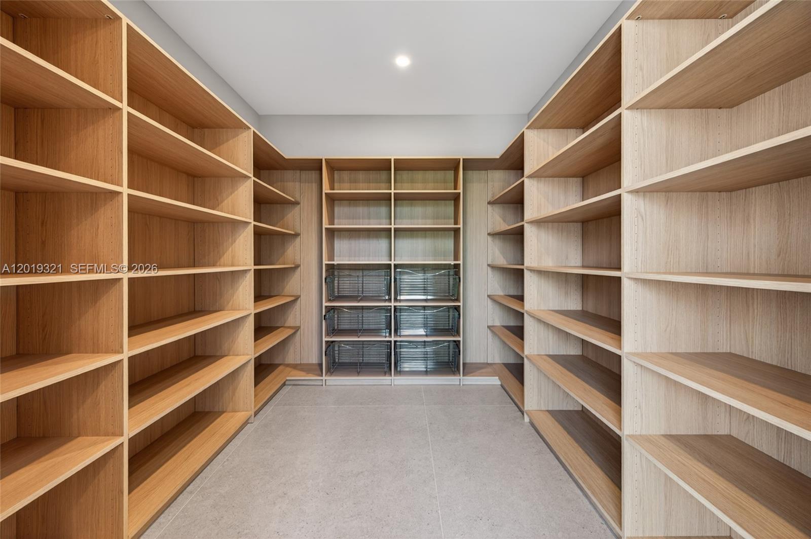 MEADOWVIEW ESTATES - Residential