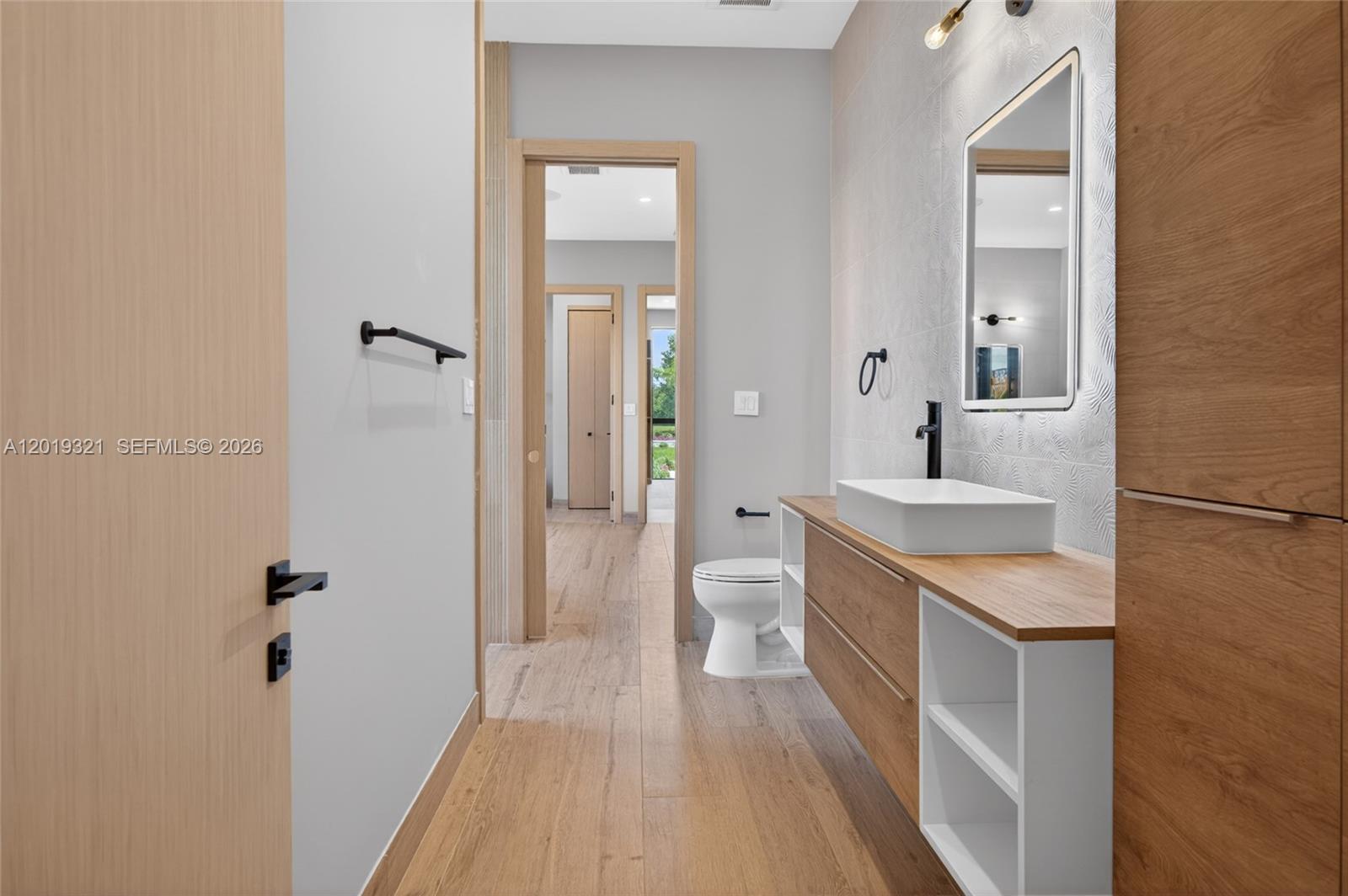 MEADOWVIEW ESTATES - Residential
