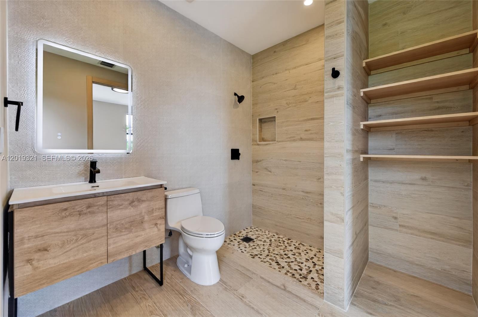 MEADOWVIEW ESTATES - Residential