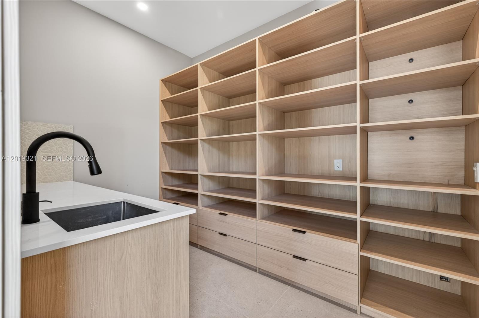 MEADOWVIEW ESTATES - Residential