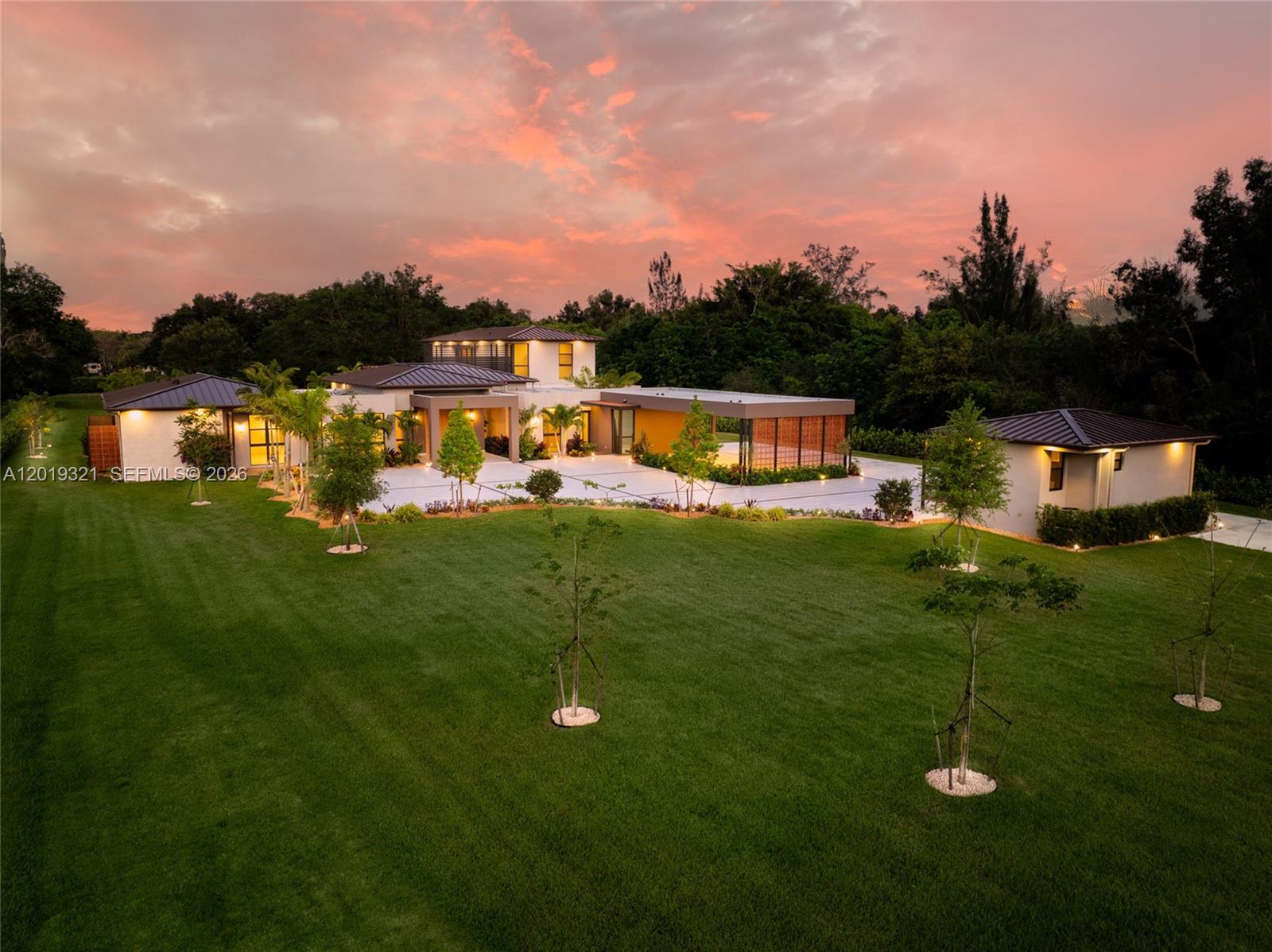 MEADOWVIEW ESTATES - Residential