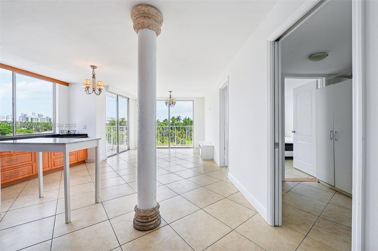 SERENITY ON THE RIVER CON - Residential