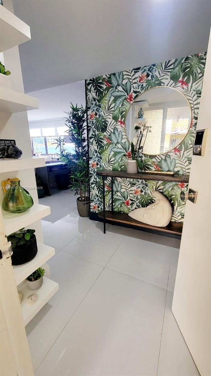 GALEN 250 CONDO - Residential Lease