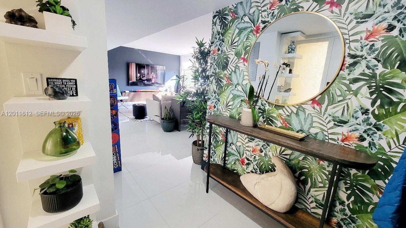 GALEN 250 CONDO - Residential Lease