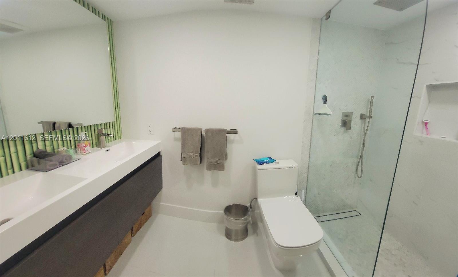 GALEN 250 CONDO - Residential Lease