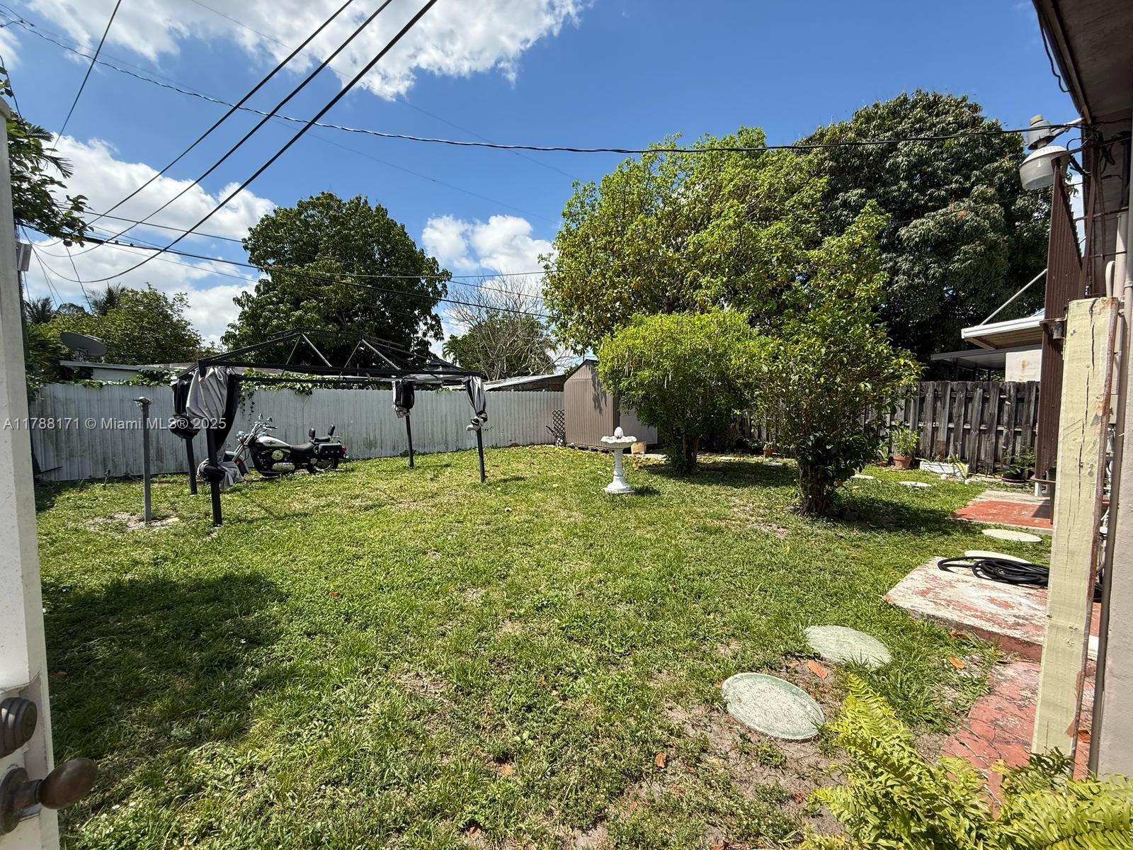 3434 NW 101st St