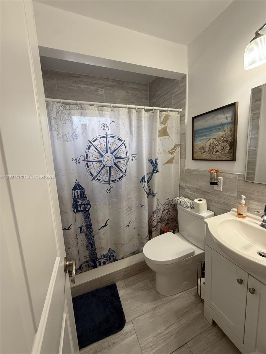 THE TROPICS ADDN - Residential