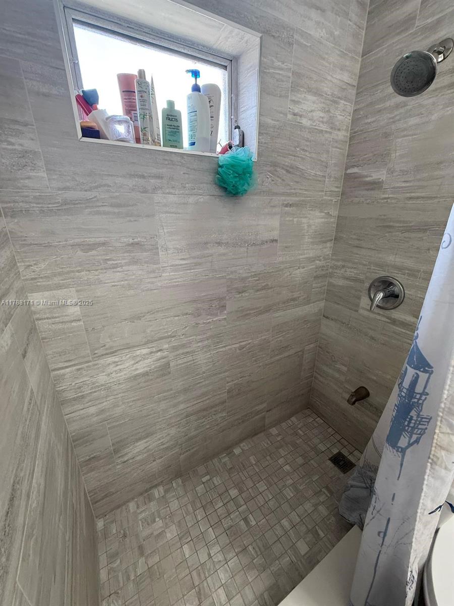 THE TROPICS ADDN - Residential