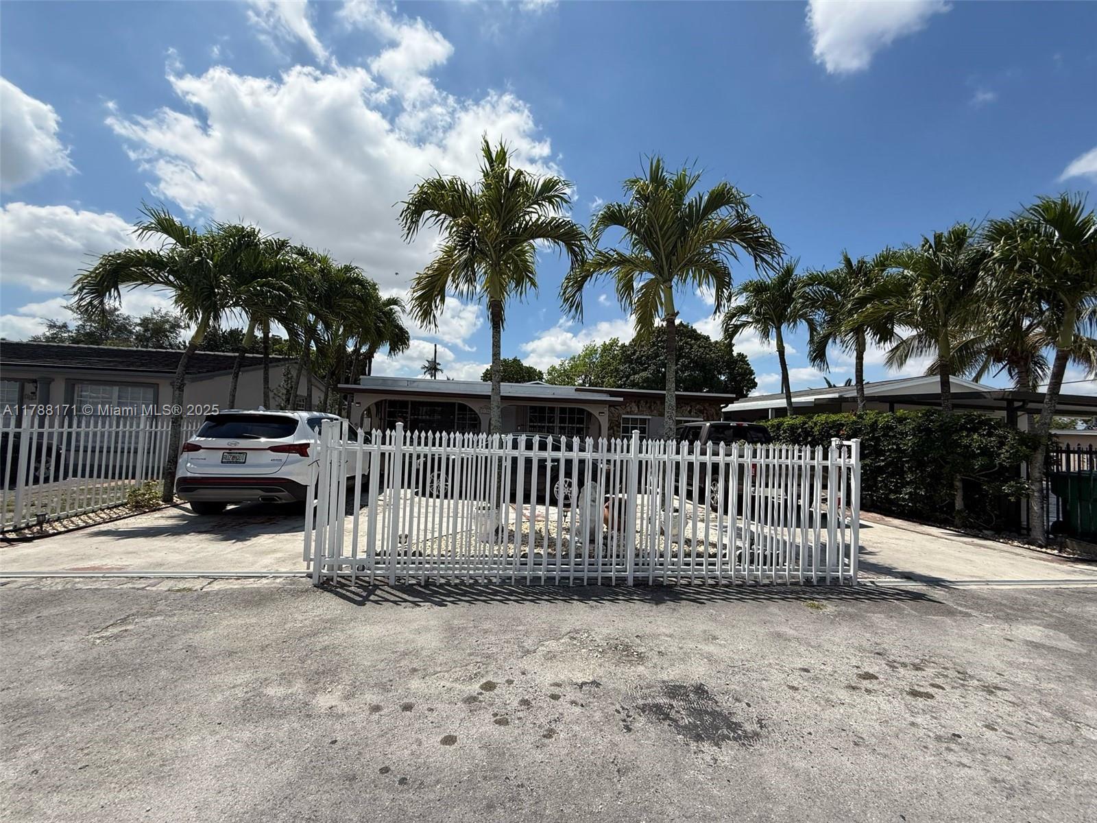 3434 NW 101st St
