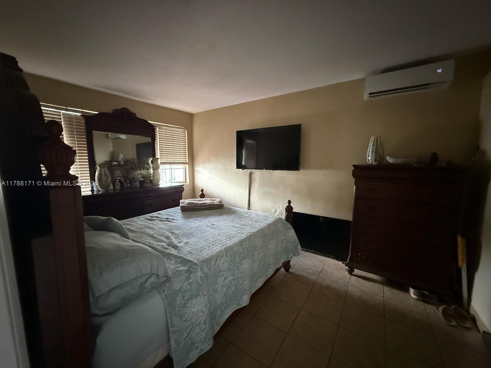 THE TROPICS ADDN - Residential