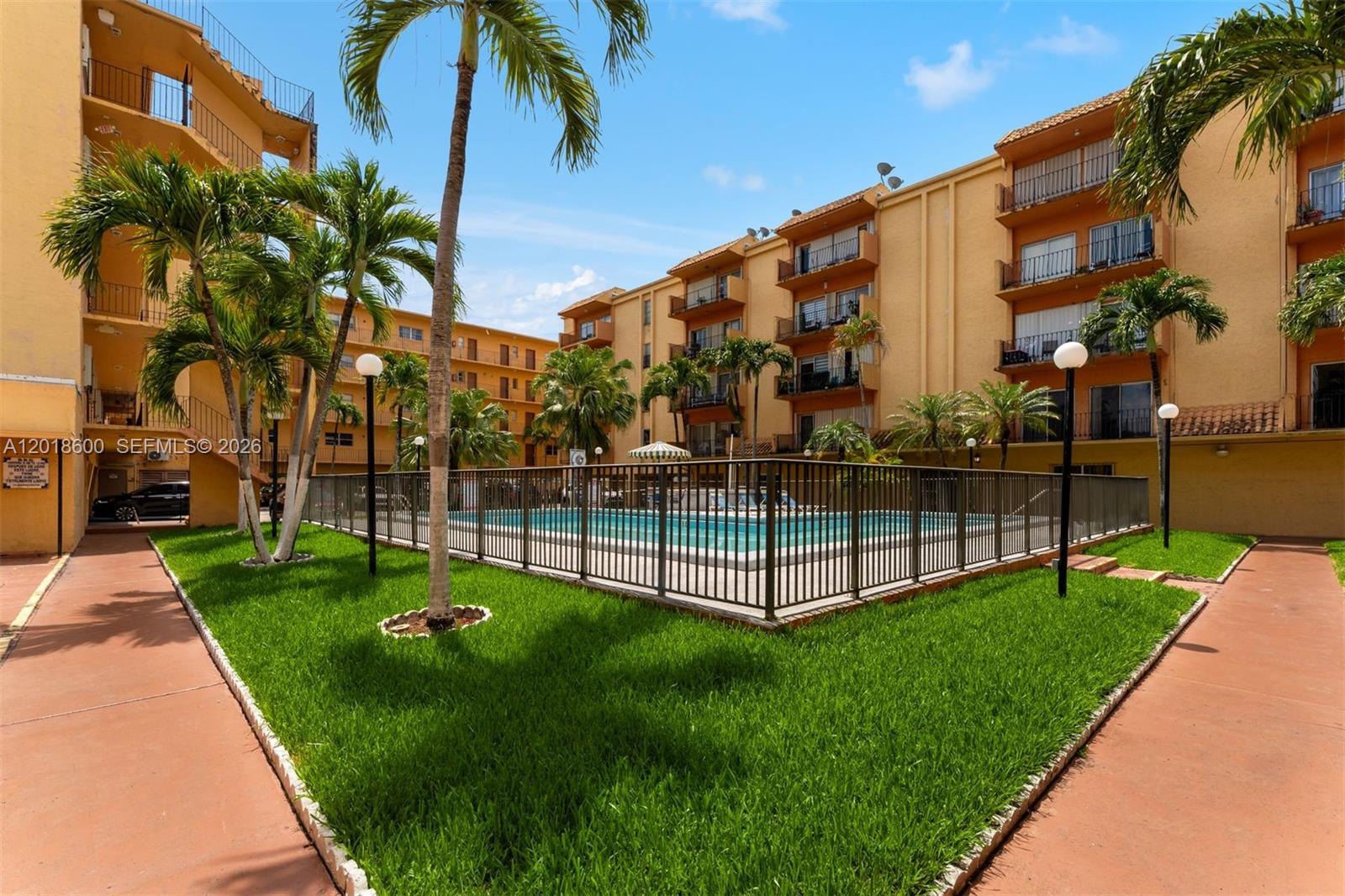 WESTLAND EDEN CONDO II - Residential