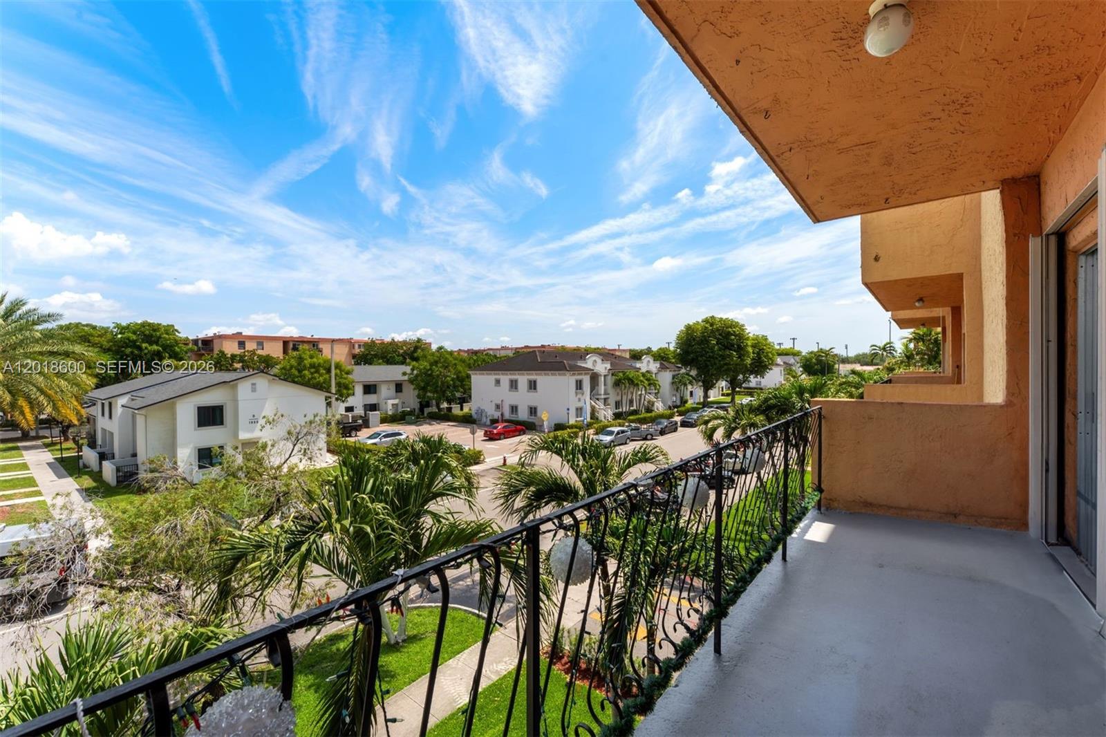 WESTLAND EDEN CONDO II - Residential