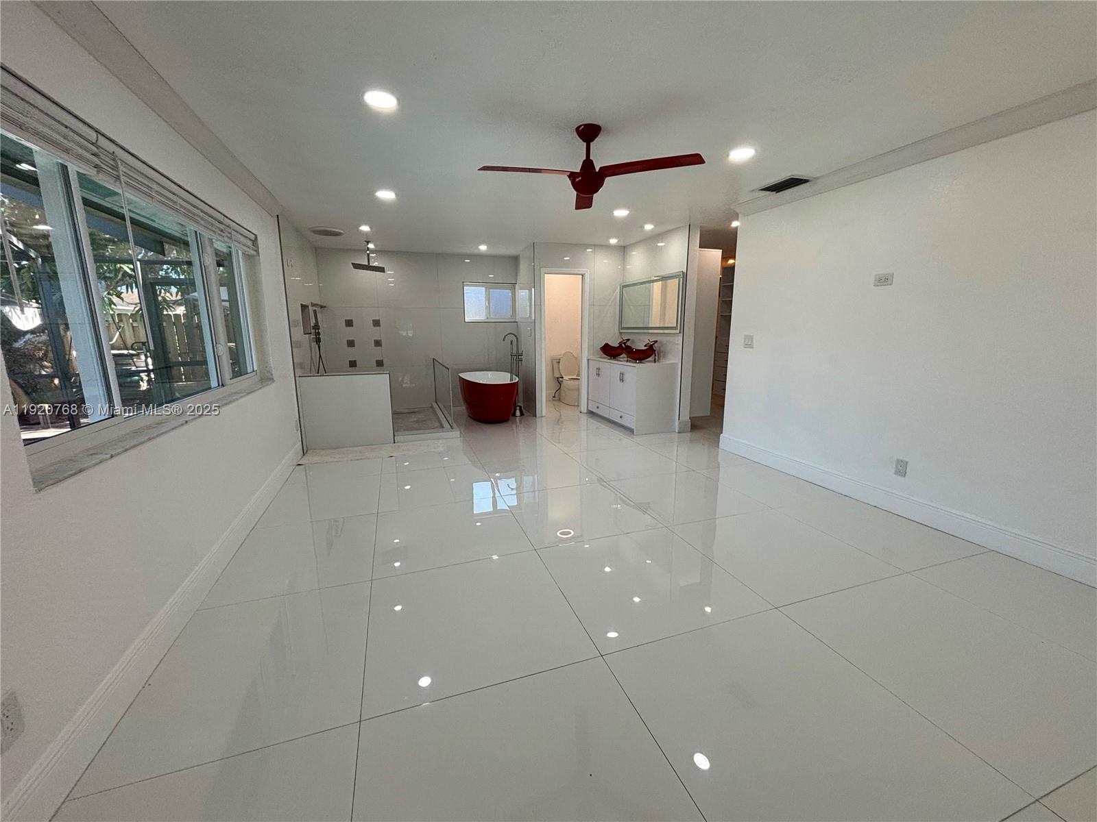 BOULEVARD WOODS NORTH - Residential Lease