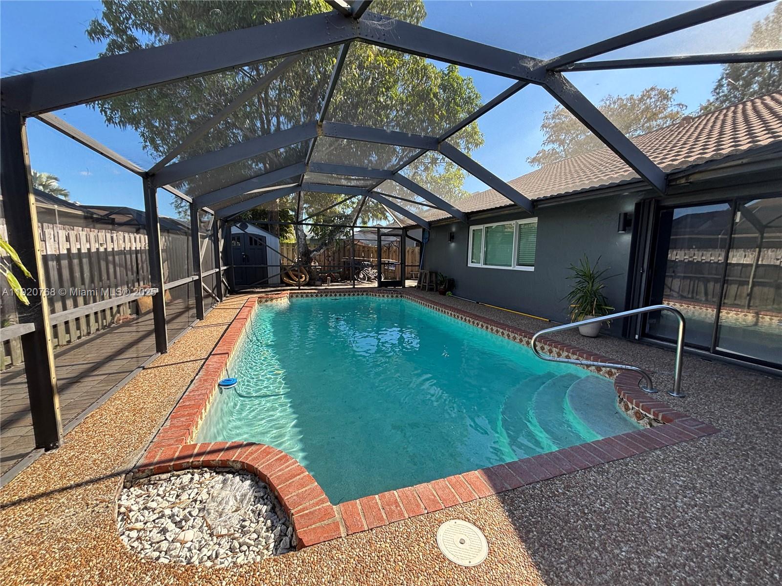 BOULEVARD WOODS NORTH - Residential Lease