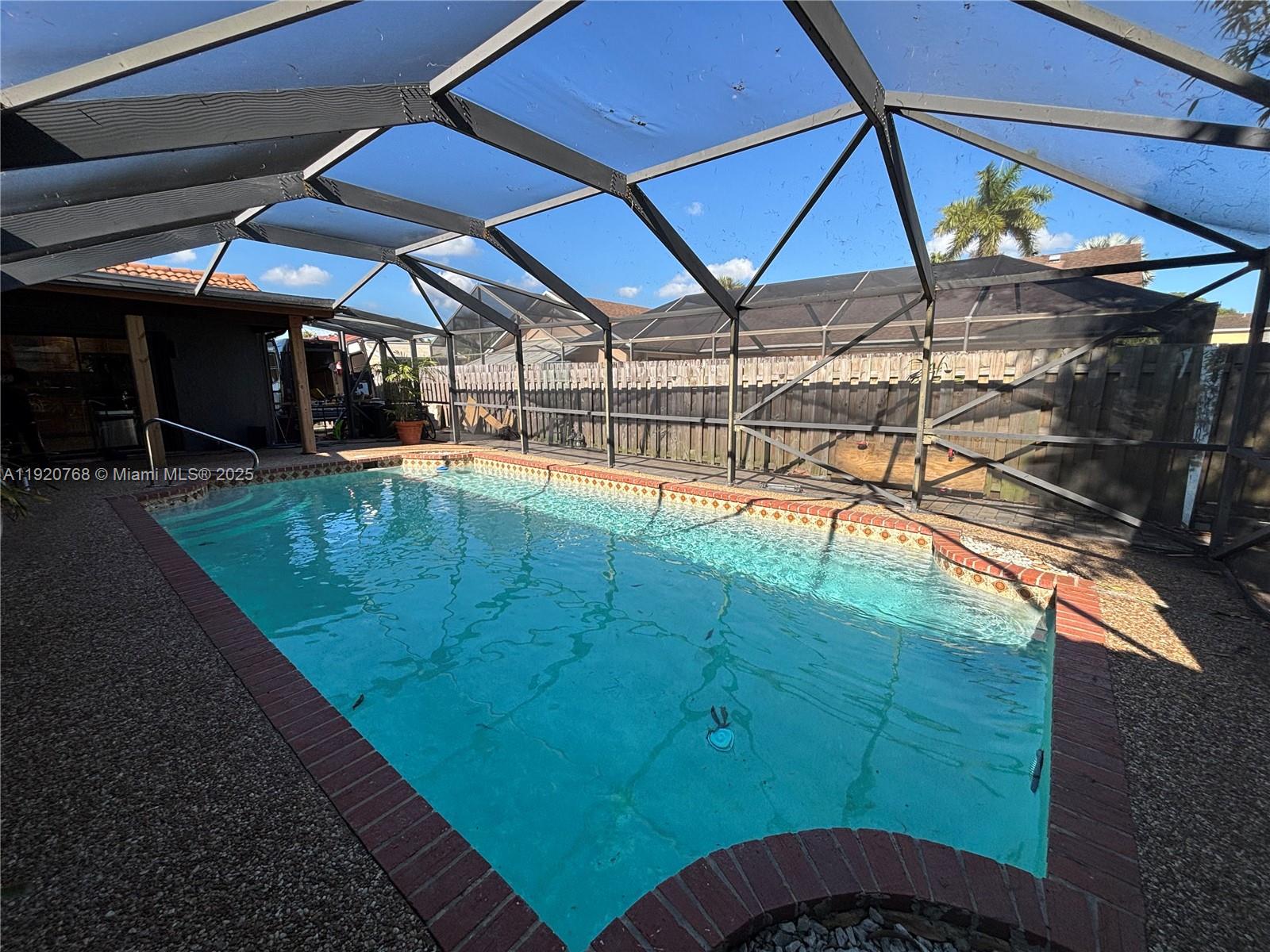 BOULEVARD WOODS NORTH - Residential Lease